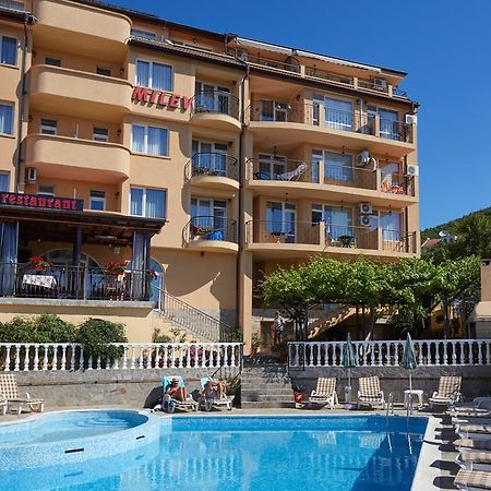 Family Hotel Milev Sveti Vlas Exteriér fotografie